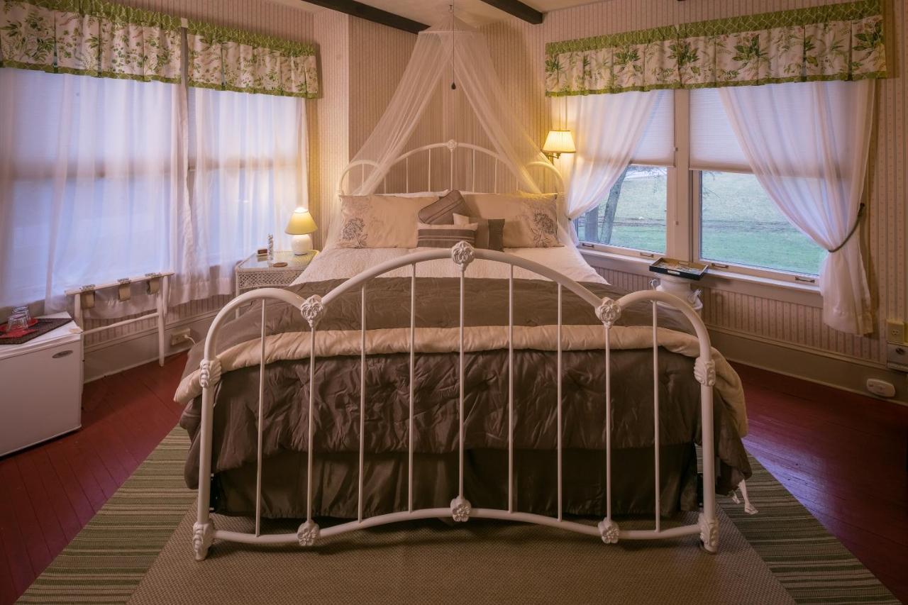 Taylor House Inn Banner Elk Bagian luar foto