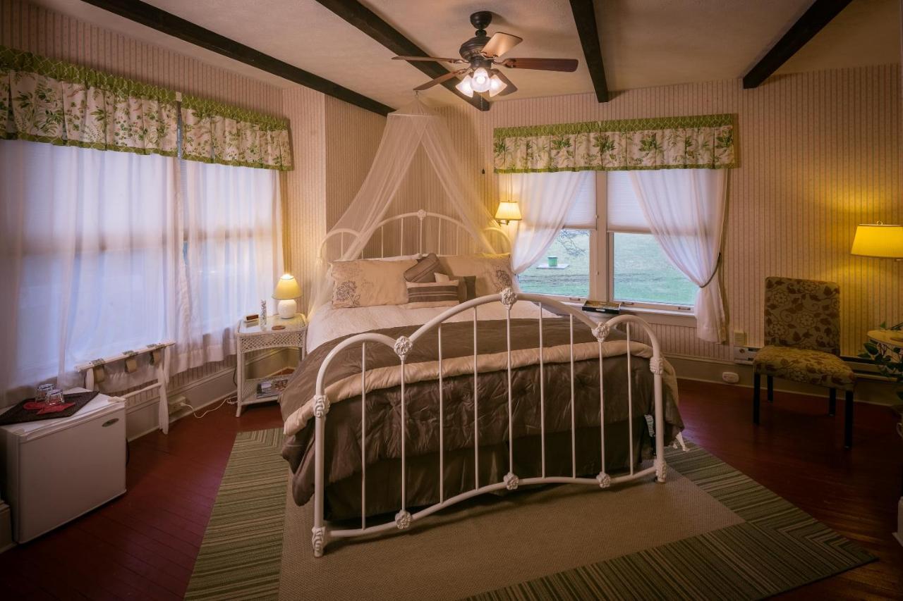 Taylor House Inn Banner Elk Bagian luar foto