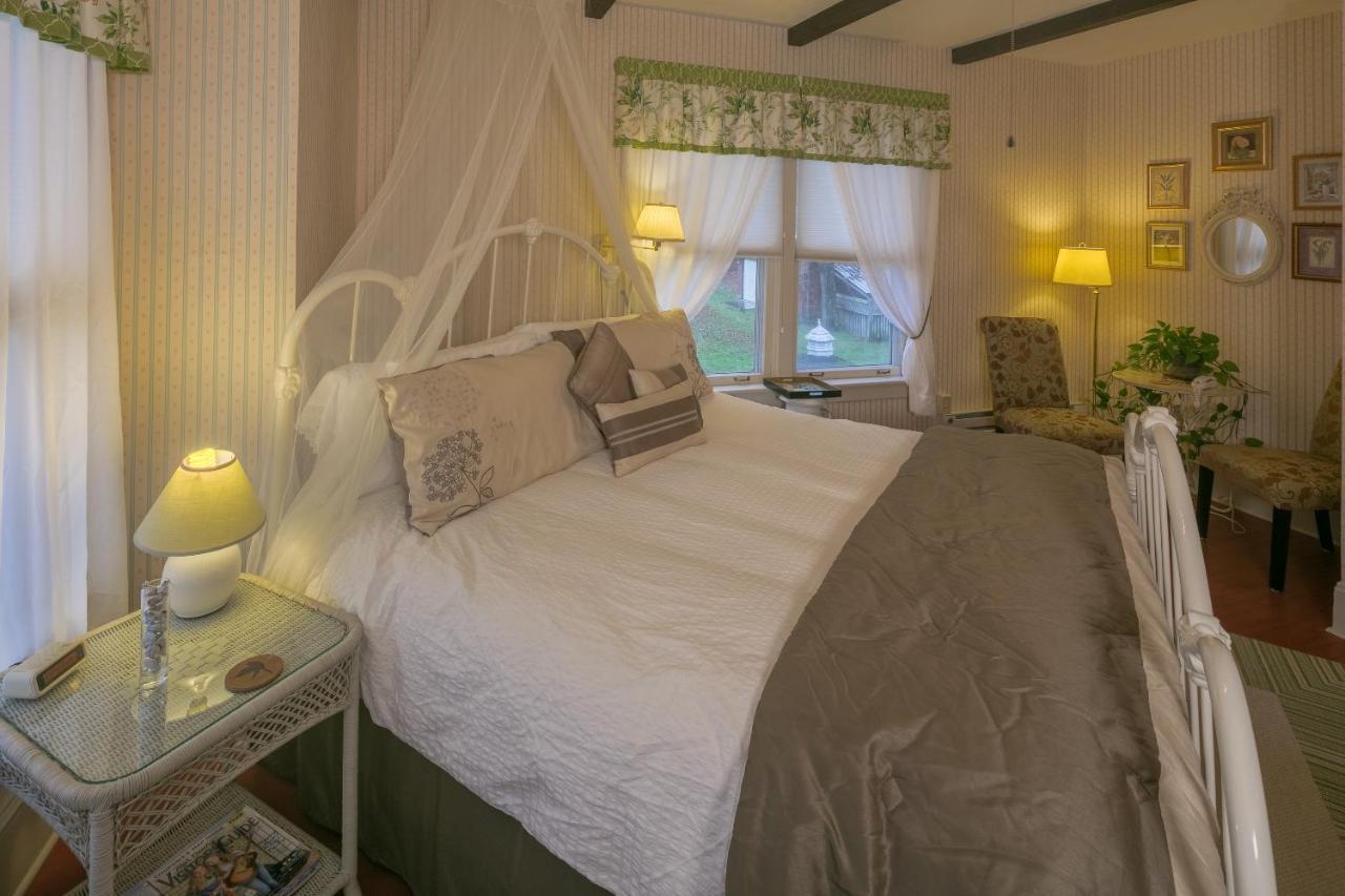 Taylor House Inn Banner Elk Bagian luar foto