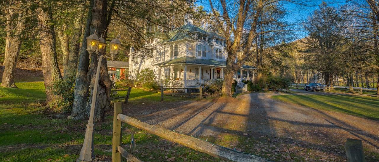 Taylor House Inn Banner Elk Bagian luar foto
